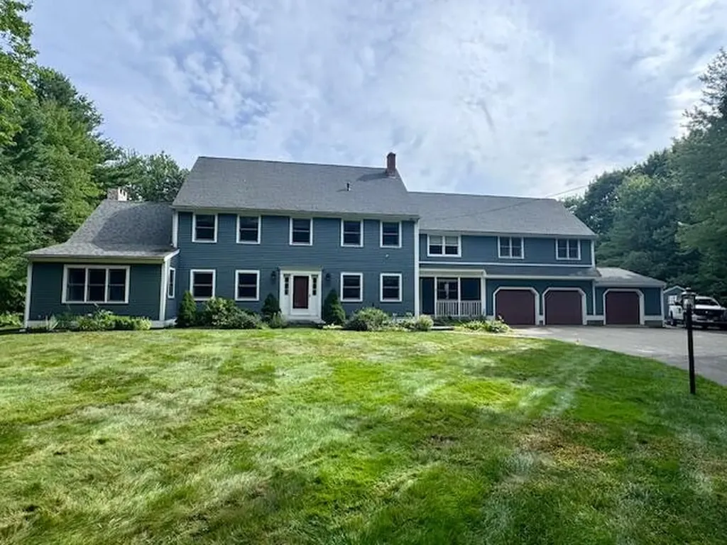 5 Amanda Drive Kennebunk ME 04043