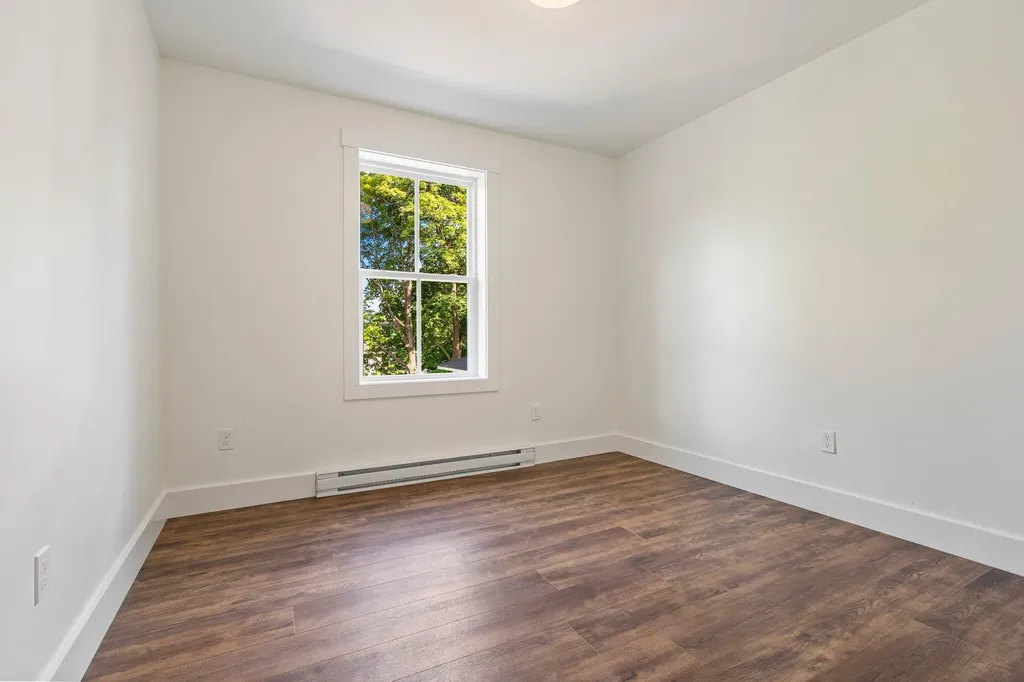 29 Magnolia Lane Gardiner ME 04345