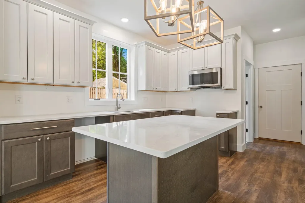 29 Magnolia Lane Gardiner ME 04345