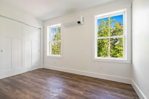 29 Magnolia Lane Gardiner ME 04345