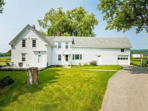 138 Appleton Road Union ME 04862