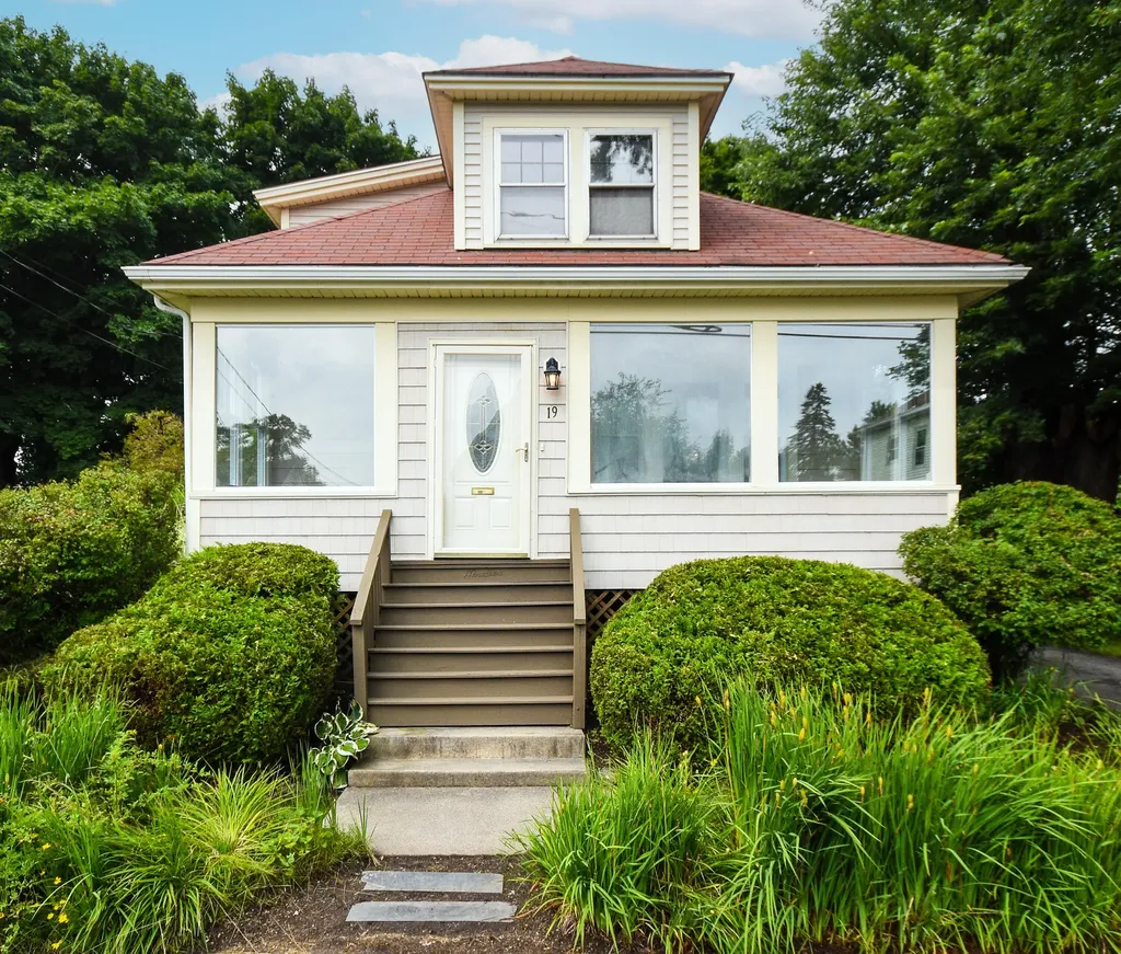 19 Morse Street South Portland ME 04106