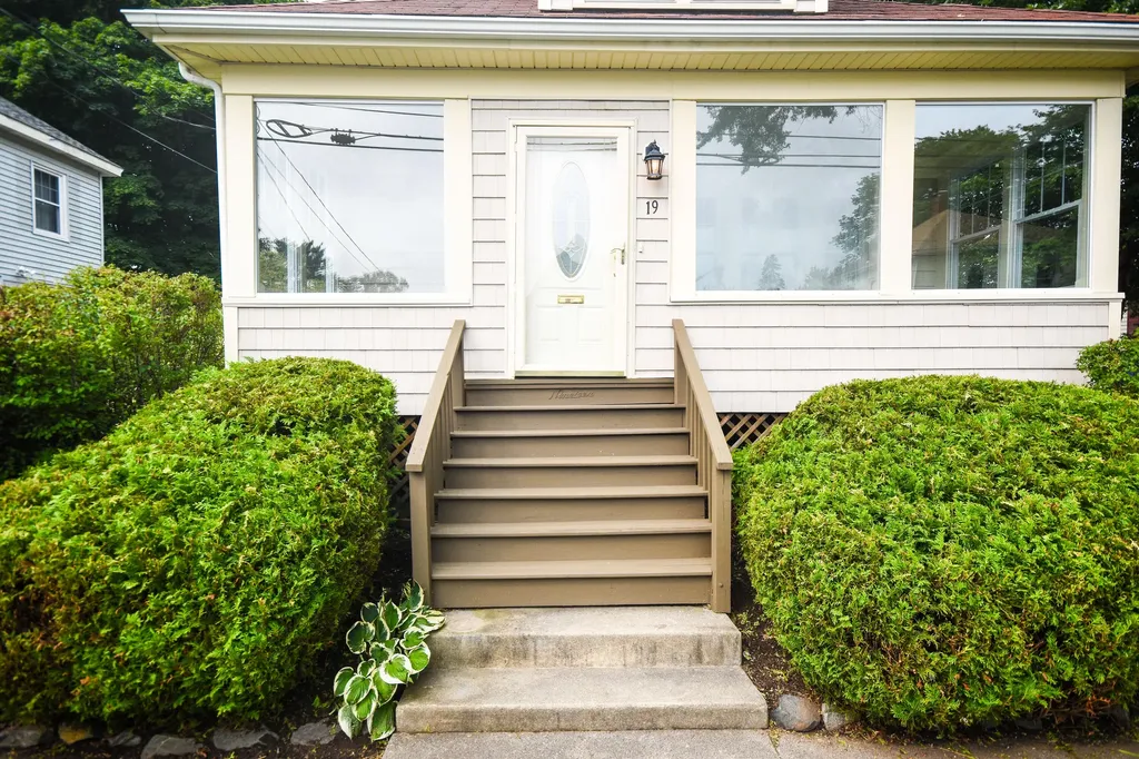 19 Morse Street South Portland ME 04106