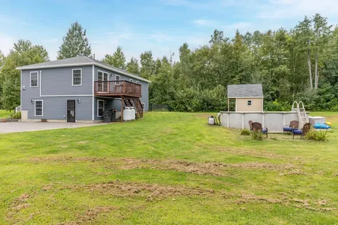 28 Carriage Lane Hermon ME 04401