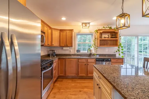 28 Carriage Lane Hermon ME 04401