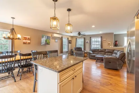 28 Carriage Lane Hermon ME 04401
