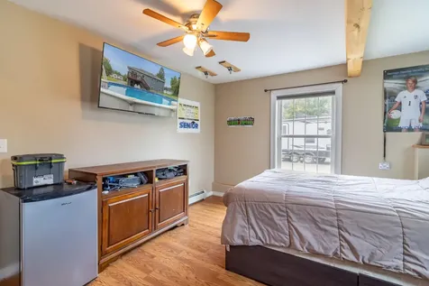 28 Carriage Lane Hermon ME 04401
