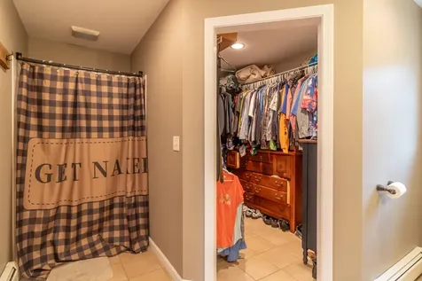 28 Carriage Lane Hermon ME 04401