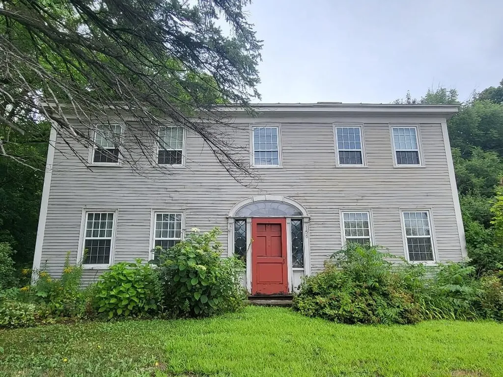 156 Wilton Road Farmington ME 04938