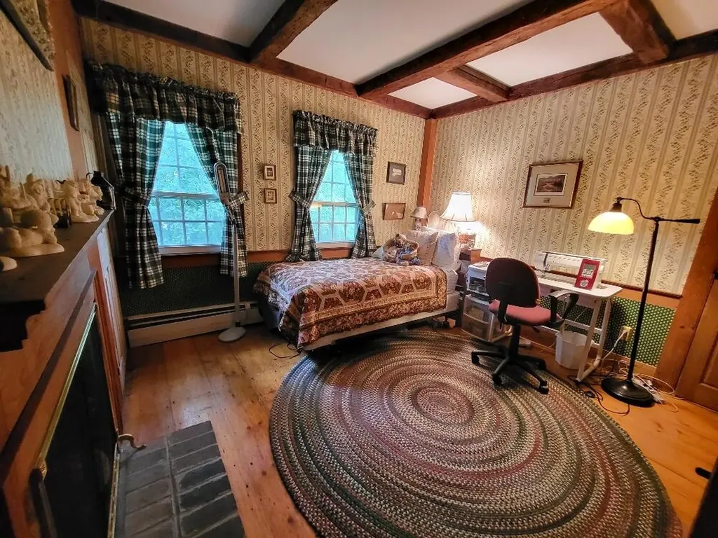 156 Wilton Road Farmington ME 04938