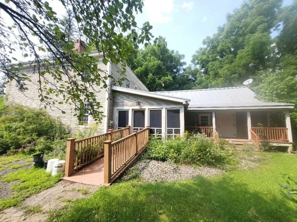 156 Wilton Road Farmington ME 04938