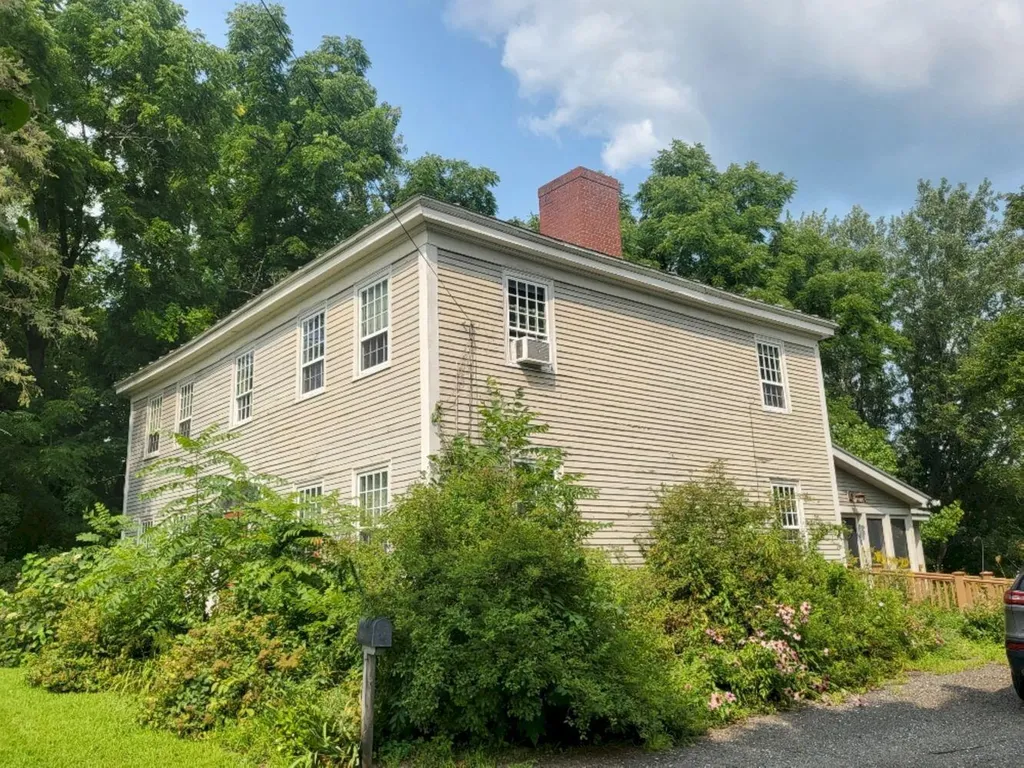 156 Wilton Road Farmington ME 04938