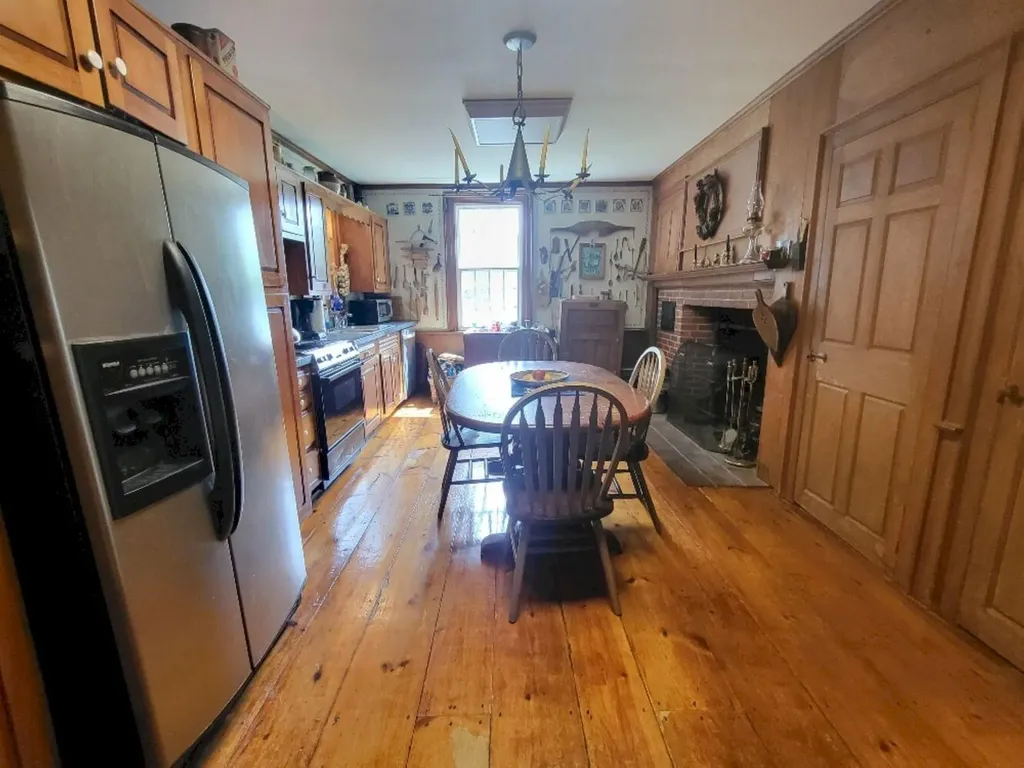 156 Wilton Road Farmington ME 04938