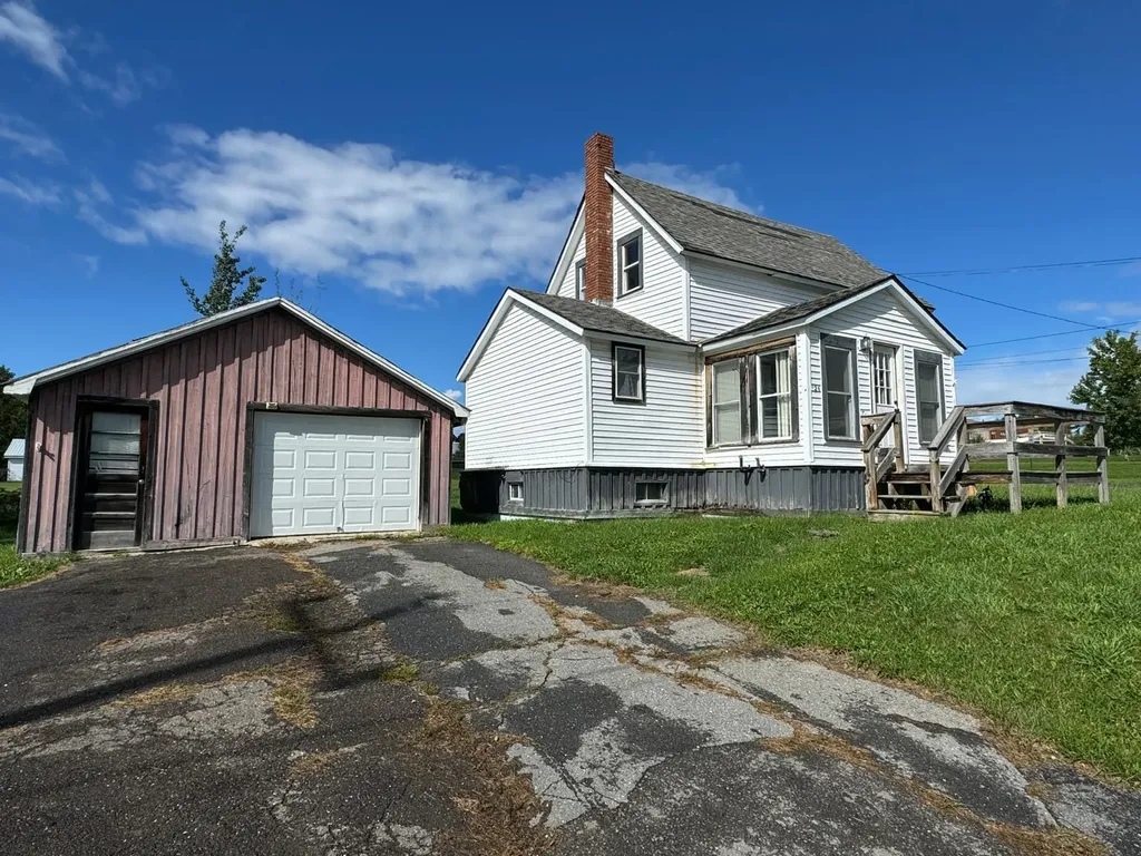 126 Presque Isle Road Ashland ME 04732