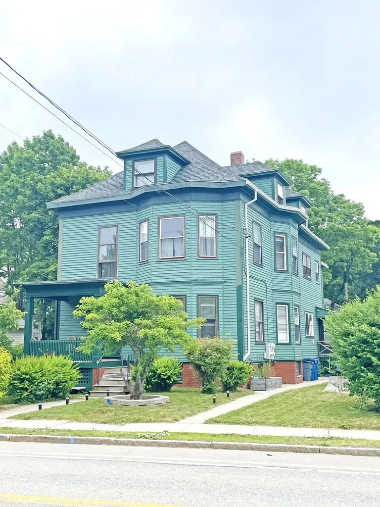 429 Deering Avenue Portland ME 04103