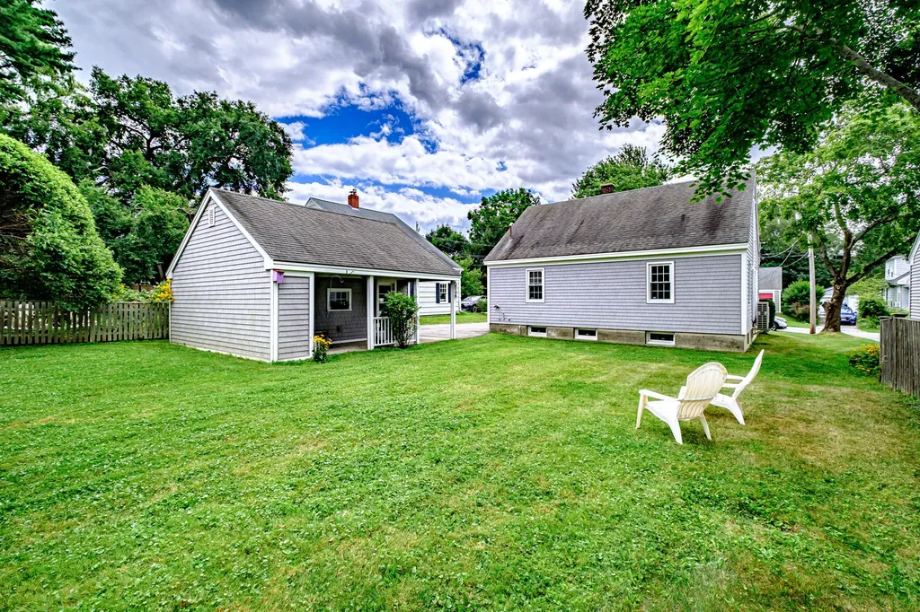 29 Rosedale Street Portland ME 04103