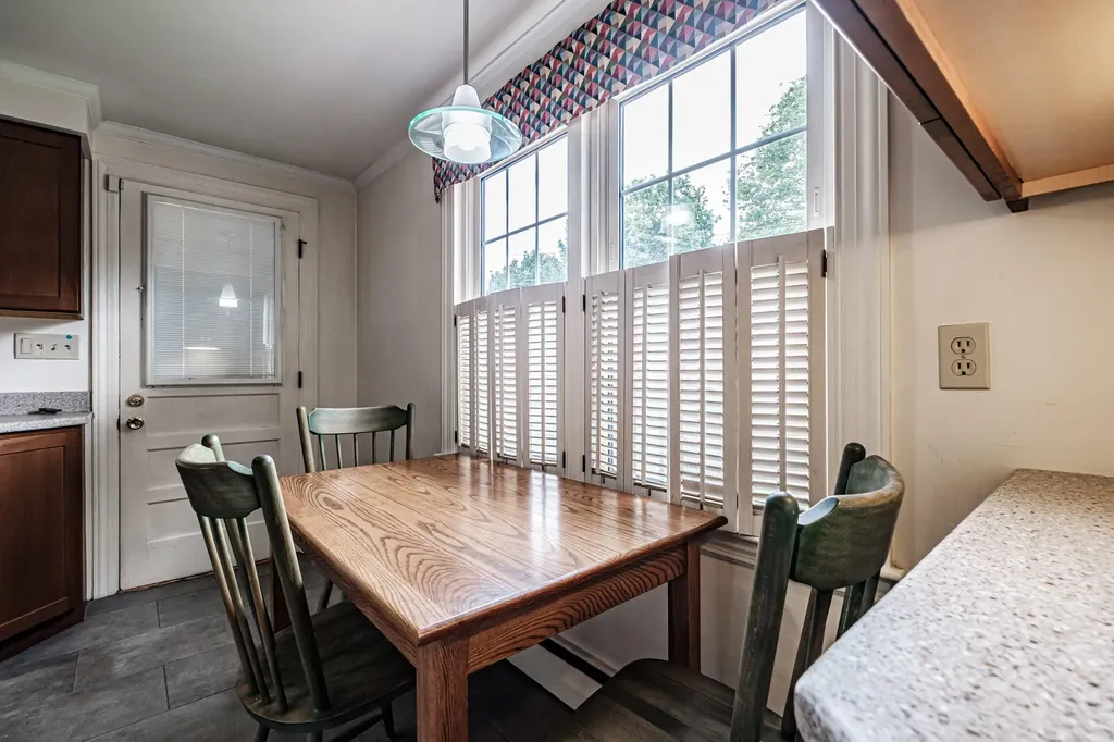 29 Rosedale Street Portland ME 04103