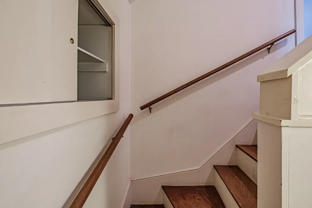 29 Rosedale Street Portland ME 04103
