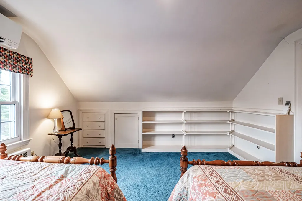 29 Rosedale Street Portland ME 04103