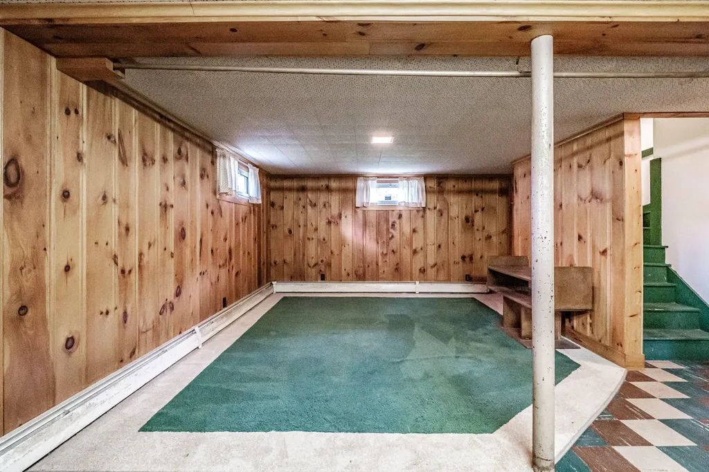 29 Rosedale Street Portland ME 04103