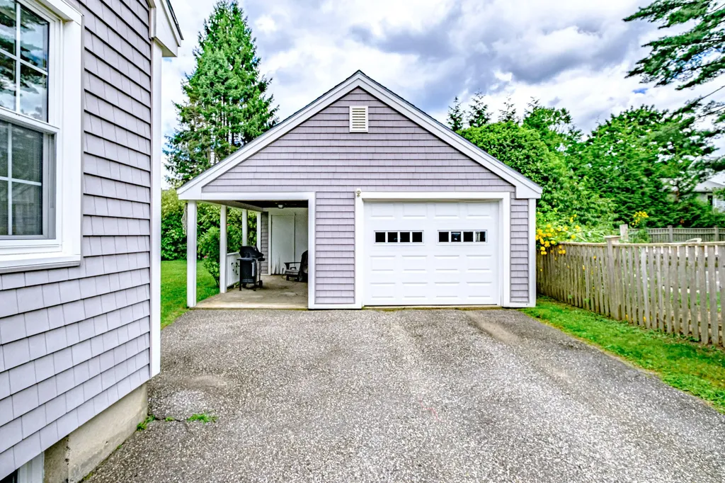 29 Rosedale Street Portland ME 04103