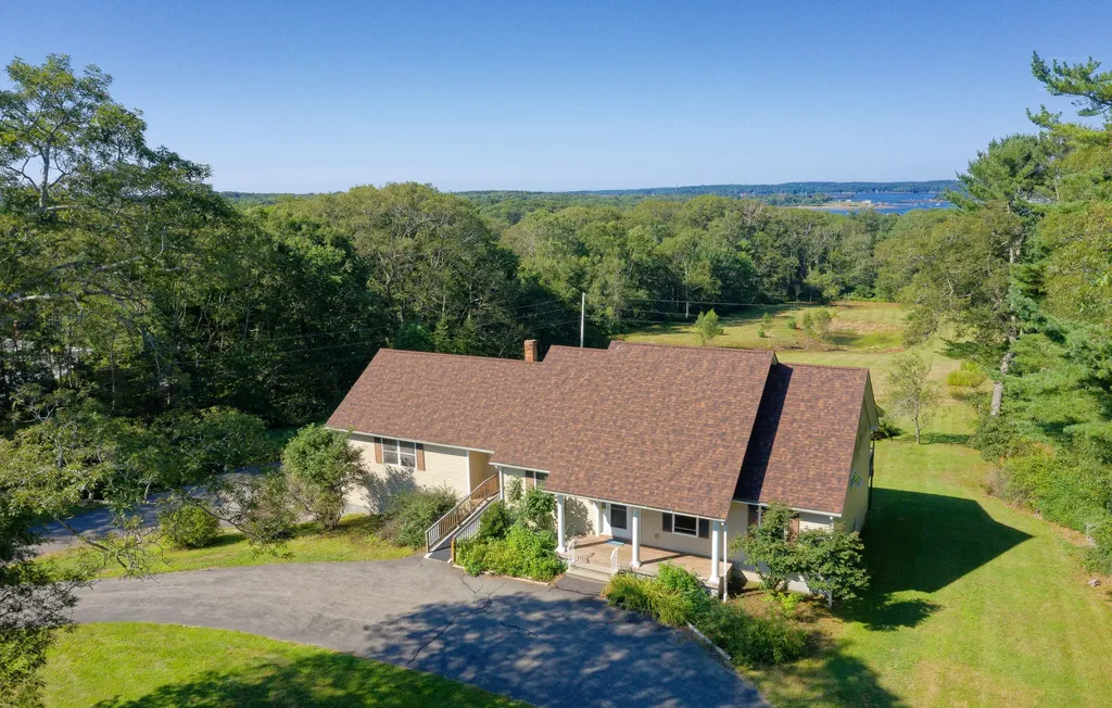 73 Bradley Hill Road Bristol ME 04558