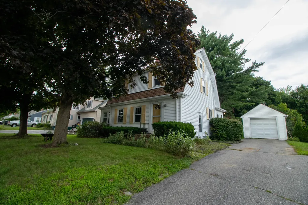 1653 Washington Avenue Portland ME 04103