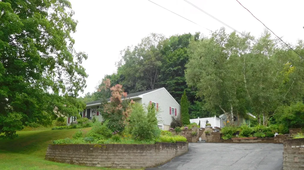 151 Third Street Auburn ME 04210