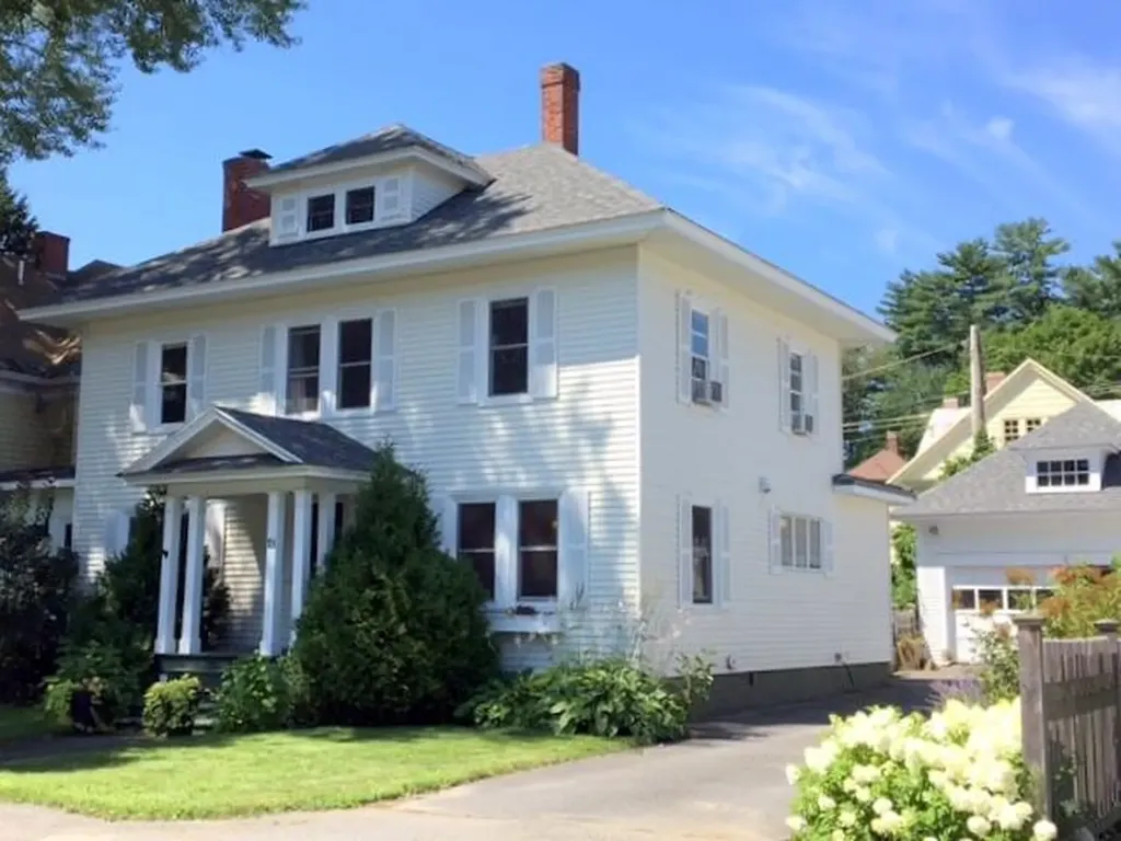 18 Bartlett Street Waterville ME 04901