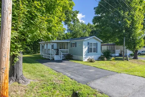 13 Patio Park Lane Gorham ME 04038