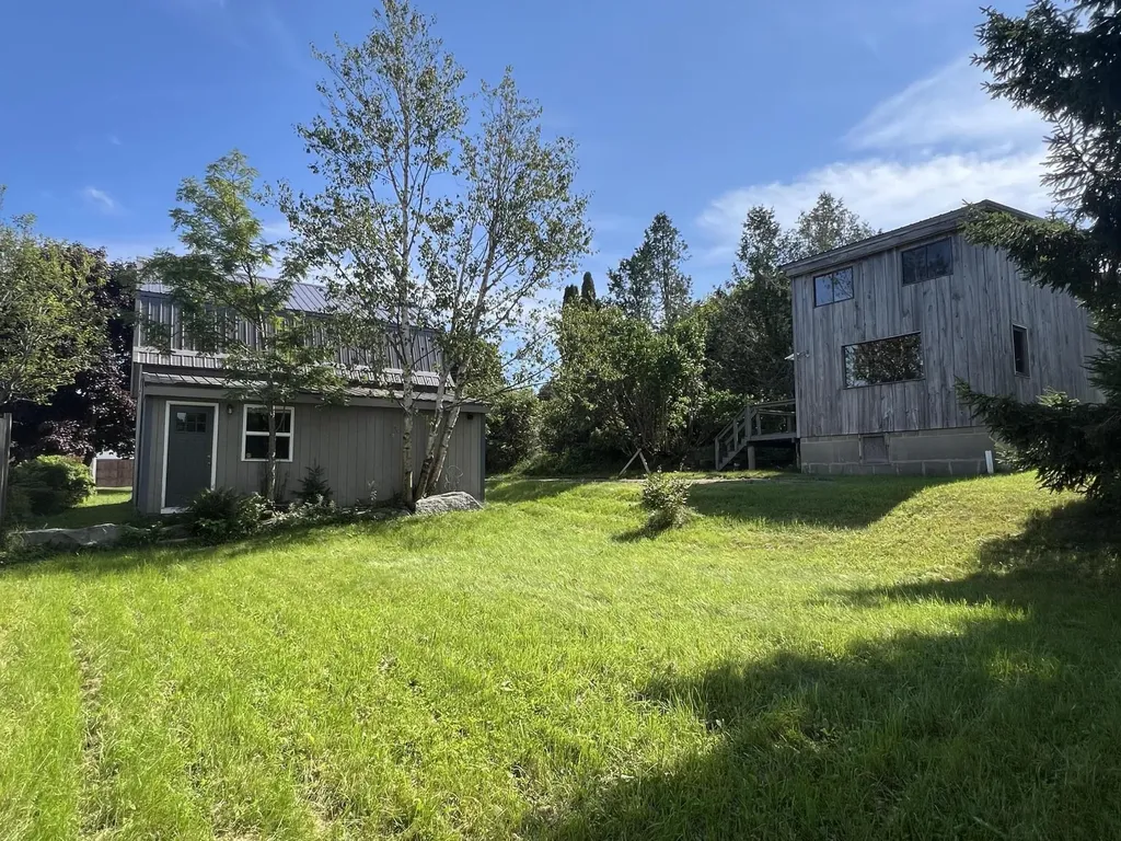 17 Clark Street Eastport ME 04631