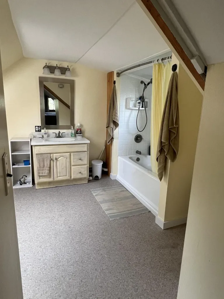 17 Clark Street Eastport ME 04631