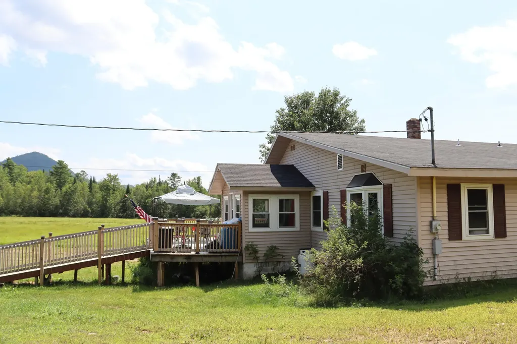 712 Weld Street Dixfield ME 04224