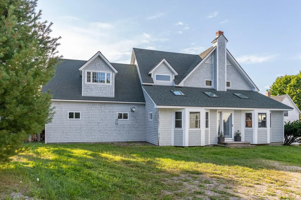 310 Main Street Winter Harbor ME 04693