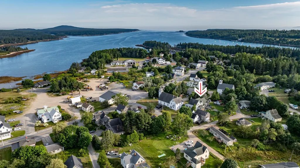 310 Main Street Winter Harbor ME 04693