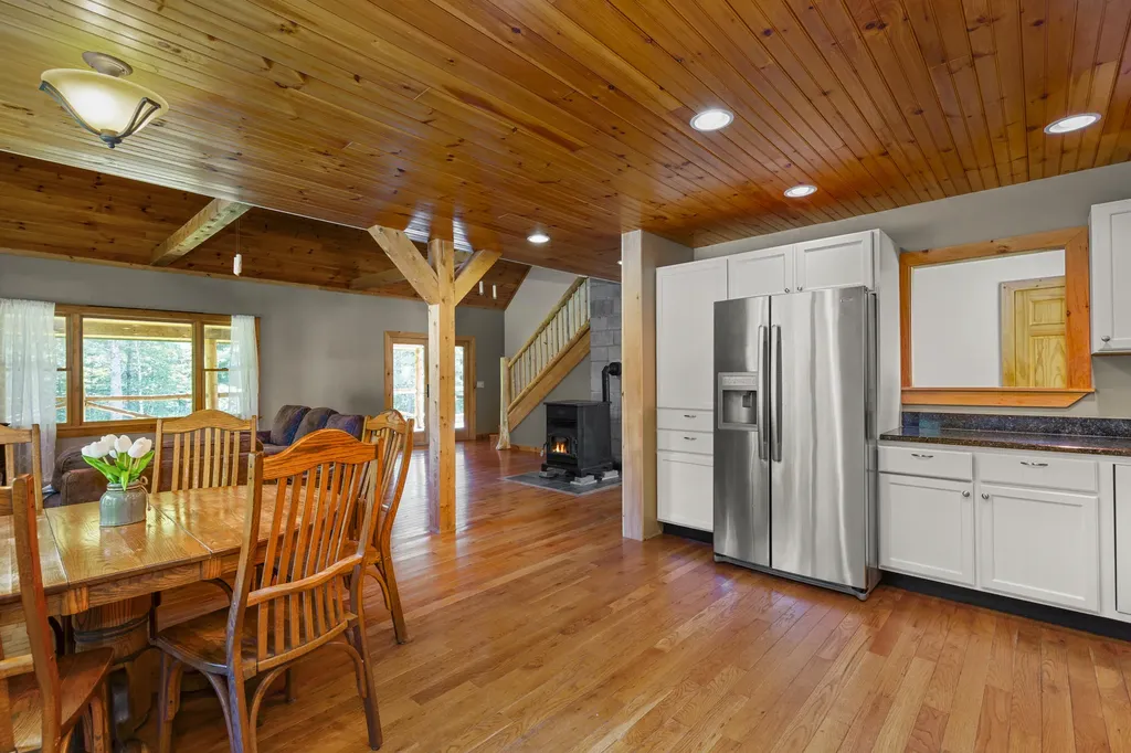 48 Wentworth Road Lincolnville ME 04849