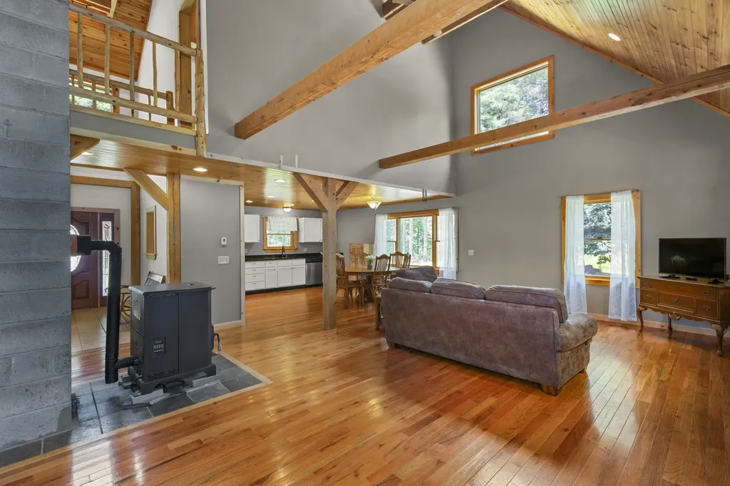 48 Wentworth Road Lincolnville ME 04849