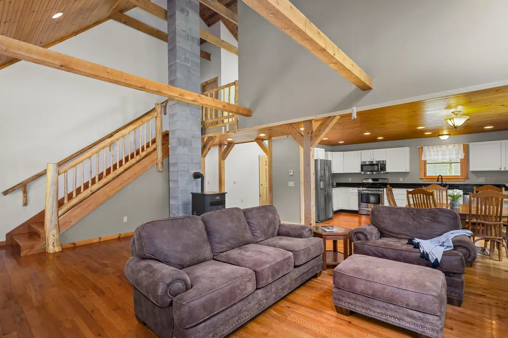 48 Wentworth Road Lincolnville ME 04849