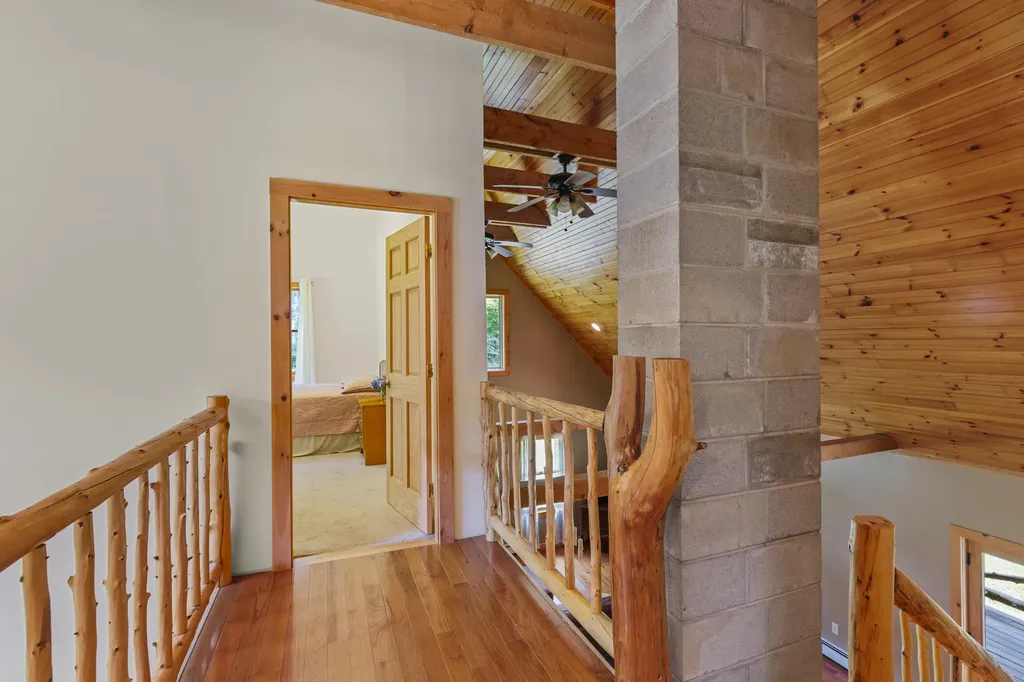 48 Wentworth Road Lincolnville ME 04849