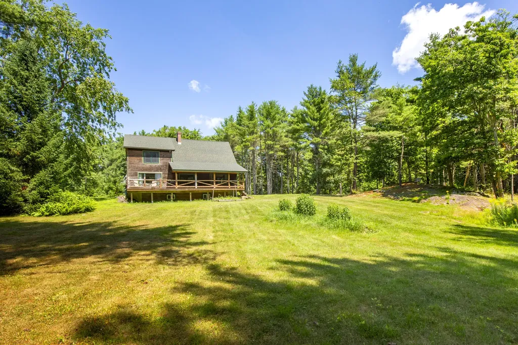 48 Wentworth Road Lincolnville ME 04849