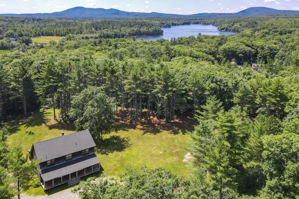 48 Wentworth Road Lincolnville ME 04849