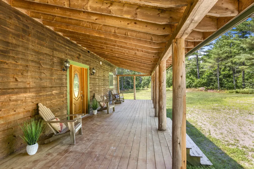 48 Wentworth Road Lincolnville ME 04849
