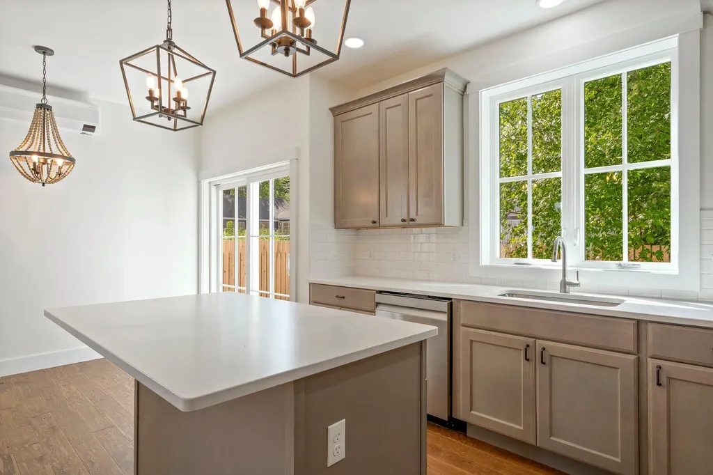 15 Magnolia Lane Gardiner ME 04345