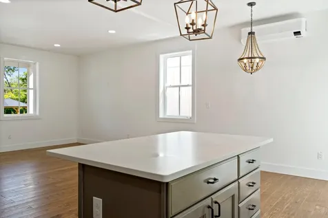 15 Magnolia Lane Gardiner ME 04345