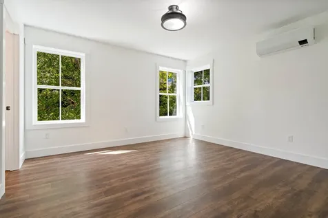 15 Magnolia Lane Gardiner ME 04345