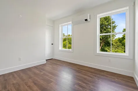 15 Magnolia Lane Gardiner ME 04345
