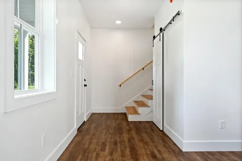 17 Magnolia Lane Gardiner ME 04345