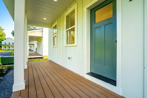21 Magnolia Lane Gardiner ME 04345