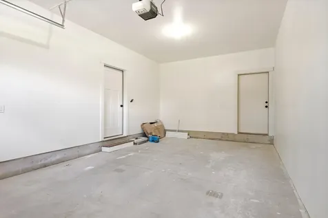 21 Magnolia Lane Gardiner ME 04345