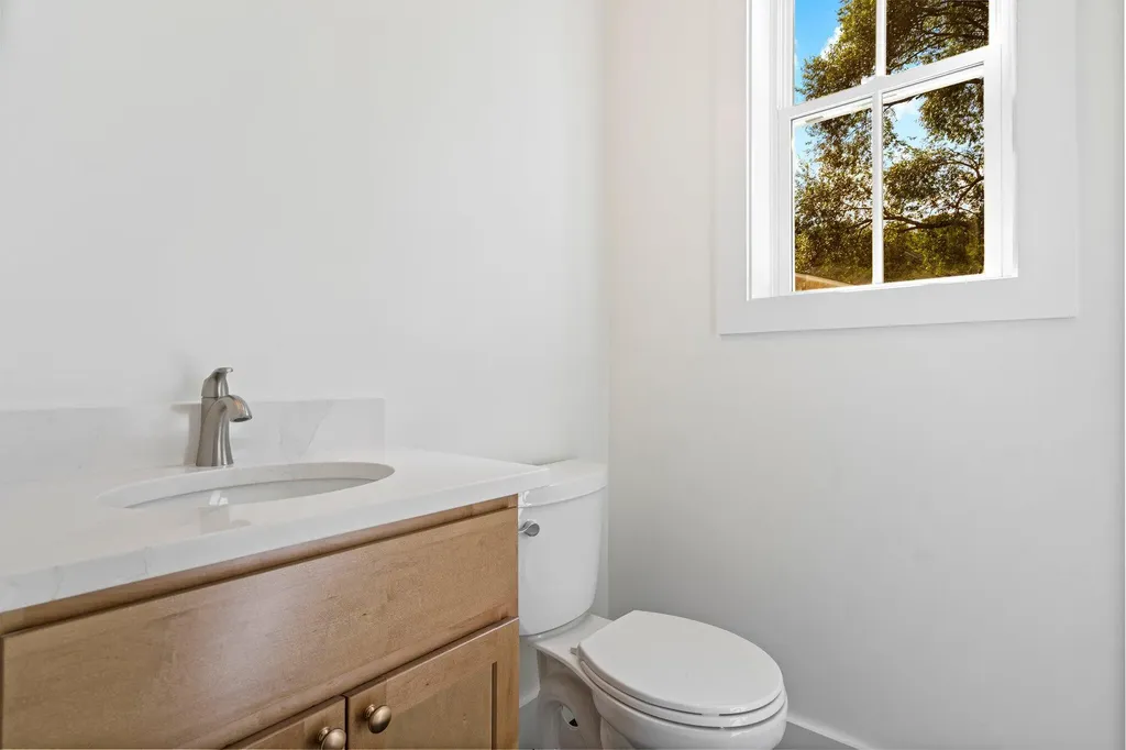 25 Magnolia Lane Gardiner ME 04345